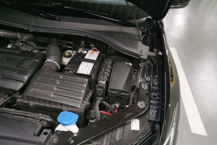 Used Volkswagen Tiguan L 2023 380TSI Automatic All-Wheel Drive R-Line Enhanced 7-Seater
