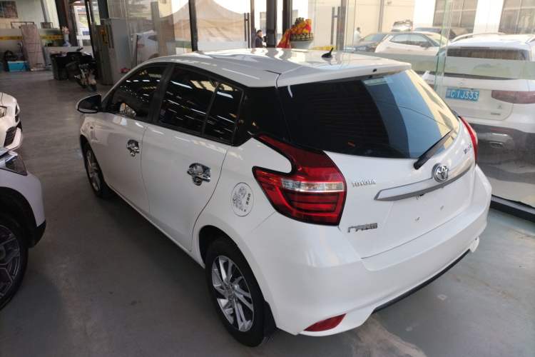 Used Toyota YARiS L 2016 Revised 1.5E CVT Charming Edition