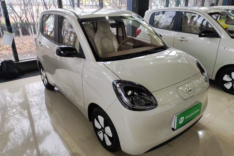 Used Wuling Hongguang MINIEV 2025 Four-Door Version Advanced Edition
