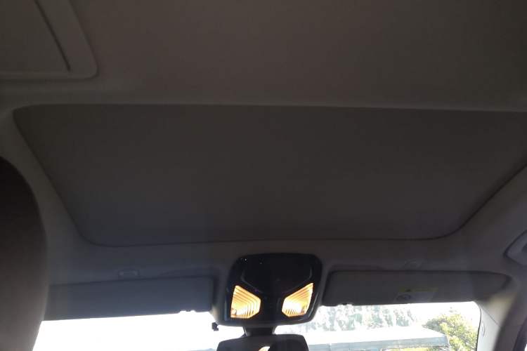 Used BMW 5 Series 2019 Facelifted 530Li Leading Edition Luxury Package