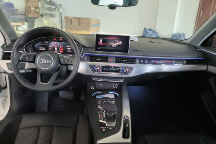Used Audi A4L 2019 40 TFSI Fashion Version China V
