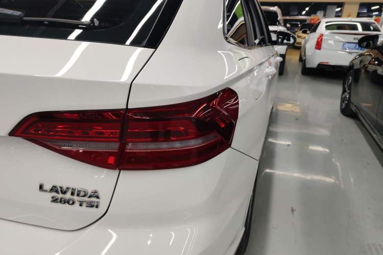 Used Volkswagen Lavida 2018 Hatchback 280TSI DSG Comfort Edition China V Standard
