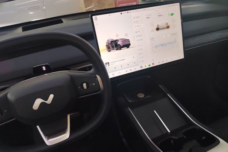 Used ONVO L60 2024 60 kWh All-Wheel Drive
