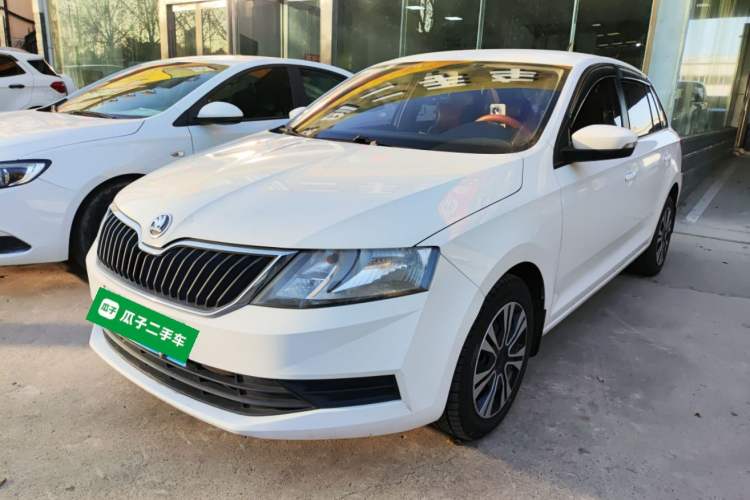 Used Skoda Rapid Spaceback 2019 1.5L Automatic Standard Edition