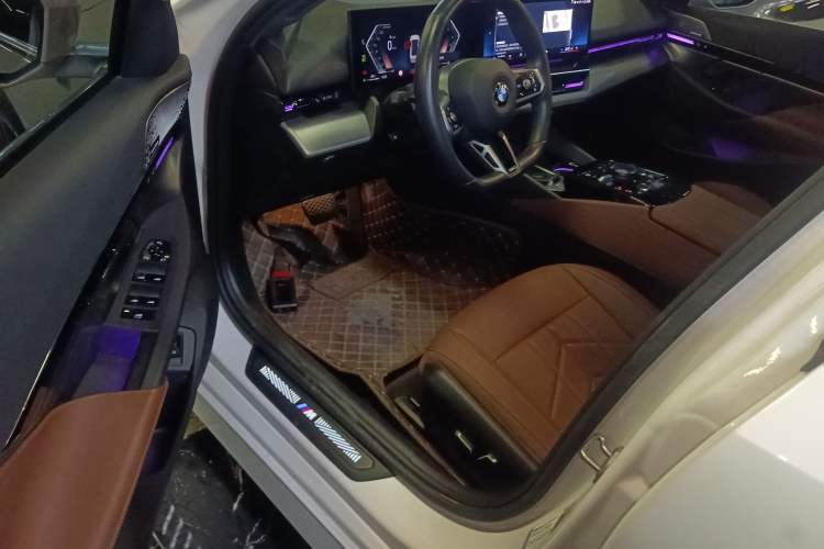 Used BMW 5 Series 2024 525Li M Sport Package
