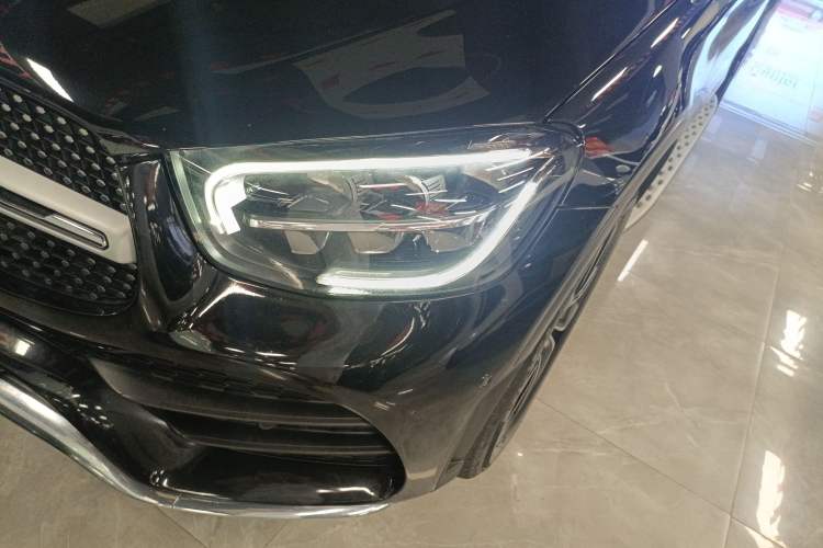 Used Mercedes-Benz GLC 2020 Facelift GLC 300 L 4MATIC Dynamic Edition
