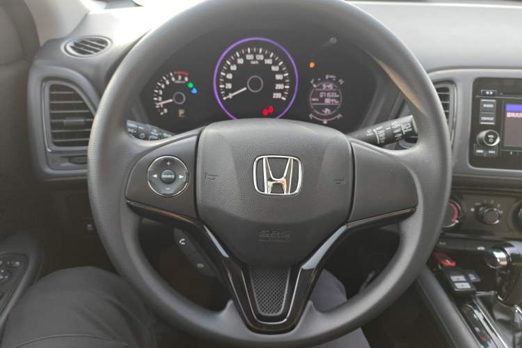 Used Honda Vezel 2017 1.8L CVT Front-Wheel Drive Pioneer Edition
