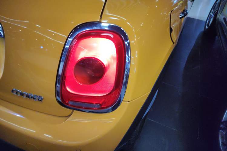 Used  MINI 2016 1.5T COOPER Five-Door Edition