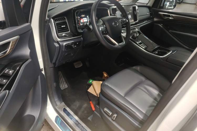 Used GAC Trumpchi M8 2023 Lingxiu Series 390T Deluxe Edition
