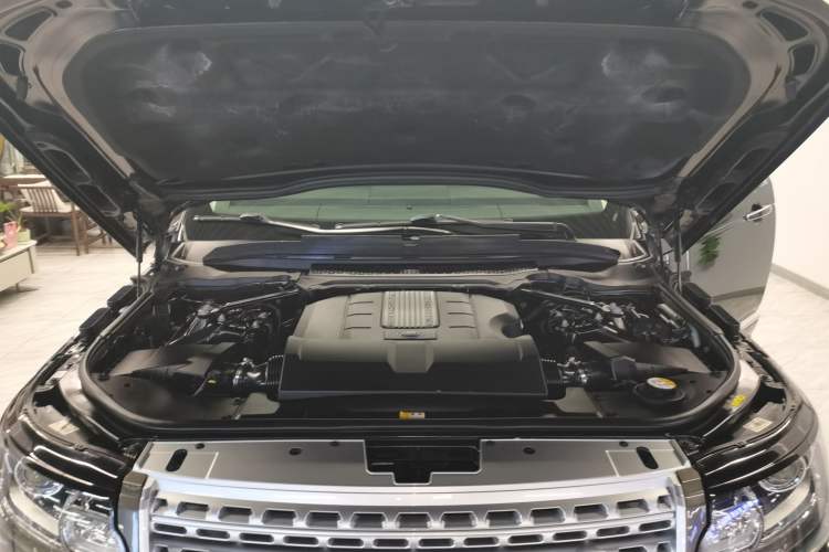 Used Land Rover Range Rover 2016 3.0 SC V6 Vogue SE Long-Wheelbase Edition
