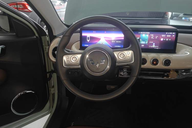 Used Wuling Bingo 2023 410 km Lingxi Deluxe Edition
