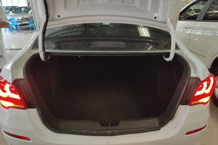 Used Chevrolet Cavalier 2019 320 Automatic Enjoyment with Sunroof
