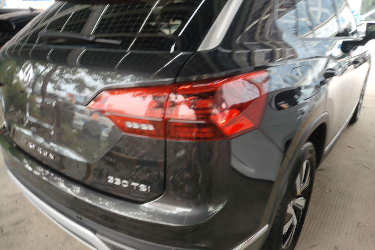 Used Volkswagen Tayron 2021 330TSI Two-Wheel Drive Luxury Smart Connectivity Version