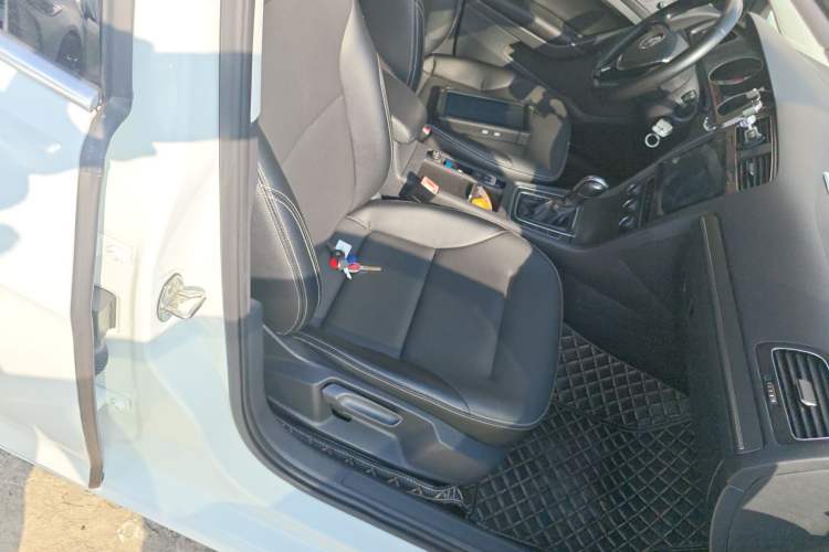 Used Volkswagen Golf 2016 1.6L Automatic Comfort Model
