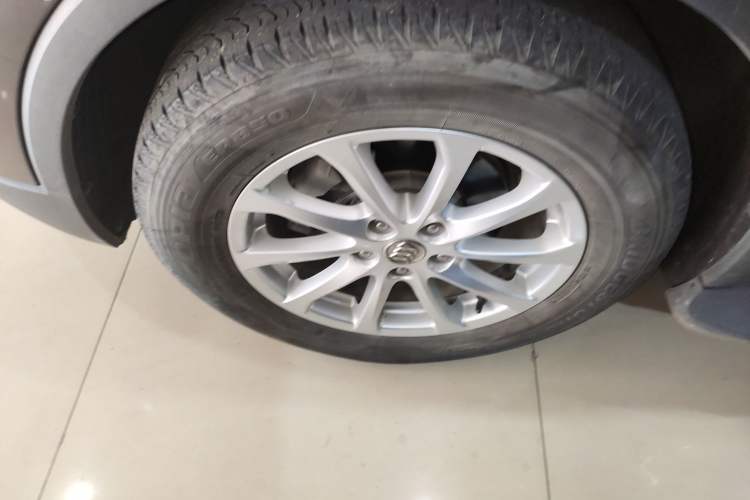 Used Buick Envision 2015 20T Two-Wheel-Drive Elite Model
