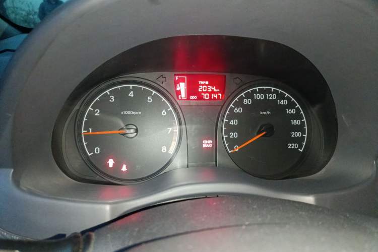 Used Hyundai Verna (older generation) 2014 1.4L Manual Smart GLS Trim