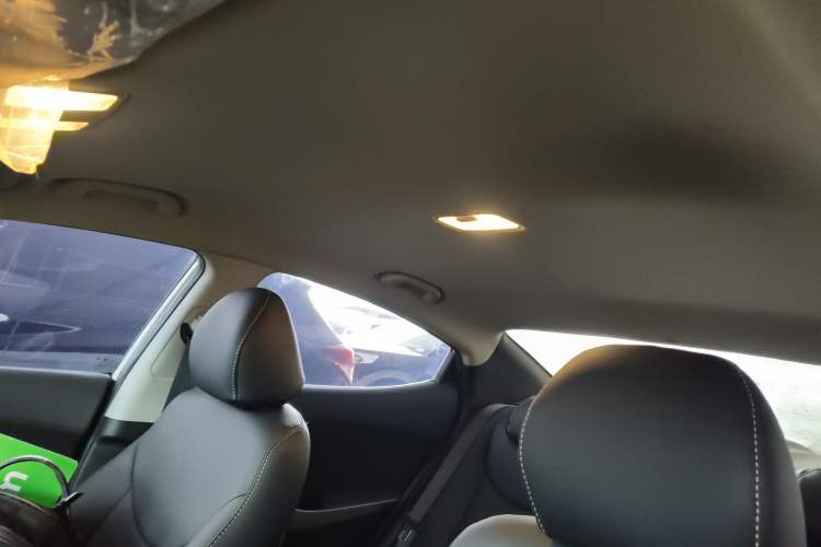 Used Hyundai Elantra 2012 1.6L Automatic Fashion Edition
