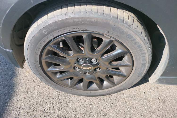 Used  MINI 2016 1.5T COOPER Five-Door Edition
