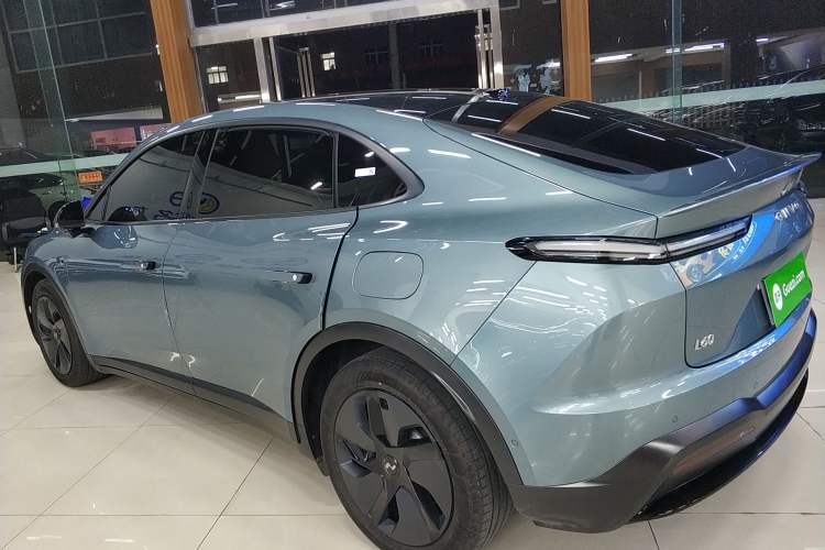 Used ONVO L60 2024 60 kWh Rear-Drive Version