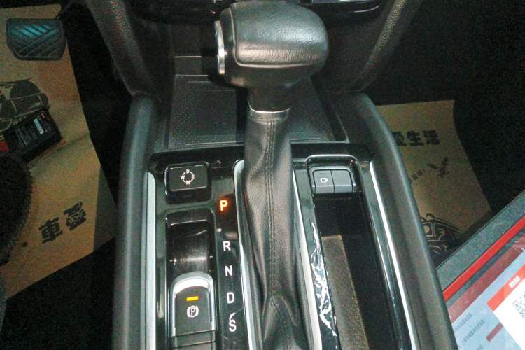 Used GAC Trumpchi GS7 2017 320T Two-Wheel-Drive Luxury Smart Connectivity Model