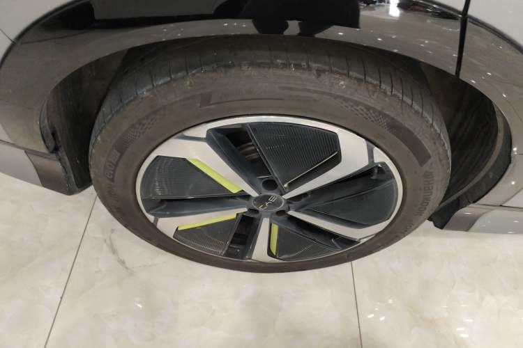 Used BYD Song L EV 2024 662 km Excellence Version
