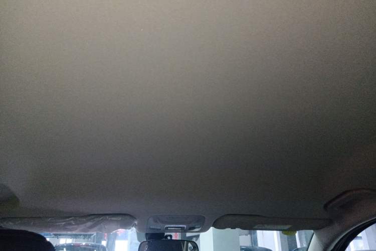 Used Chery Fengyun A8L 2025 1.5 TGDI 145 km Standard Version
