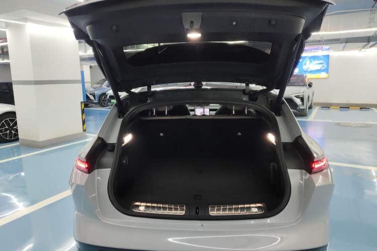 Used Nio ET5T 2023 75 kWh Touring
