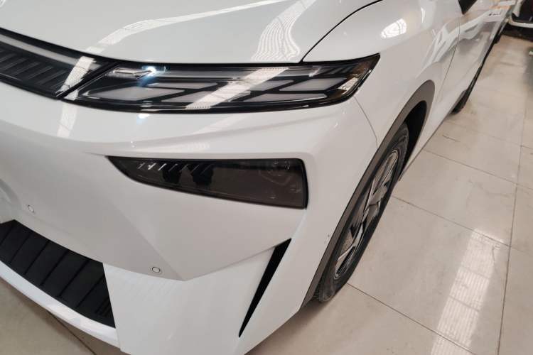 Used Venucia VX6 2023 520 Max