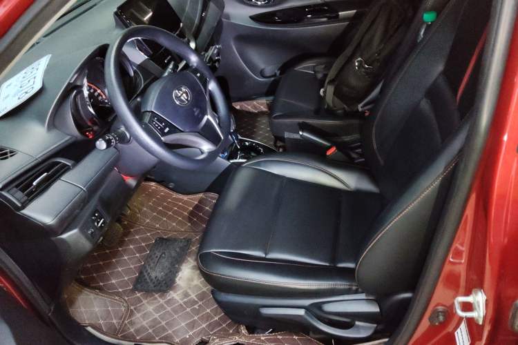 Used Toyota YARiS L 2022 X-Trail 1.5L CVT Luxury PLUS Edition
