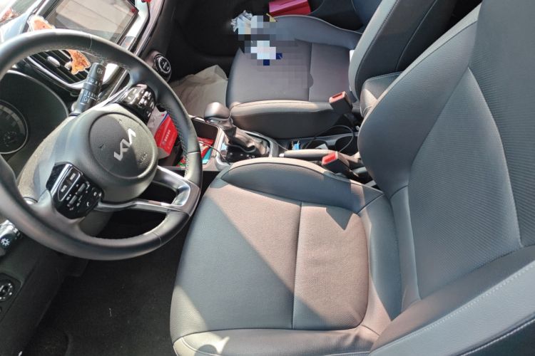 Used Kia Stonic 2021 1.4L CVT Fun & Sunroof Model
