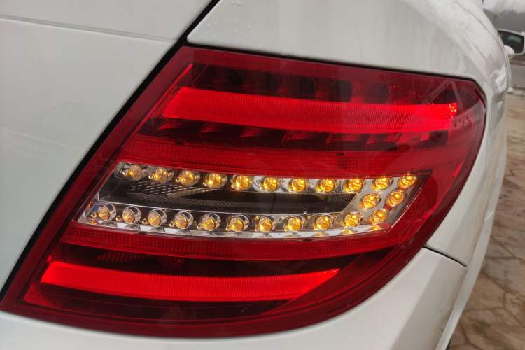 Used Mercedes-Benz C-Class 2013 C 180 Classic Grand Edition
