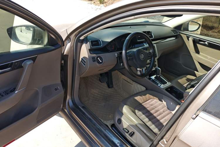 Used Volkswagen Magotan 2015 Facelift 1.8TSI Luxury Model