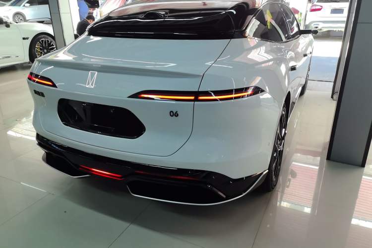 Used  06 2025 Ultra Pure Electric Edition