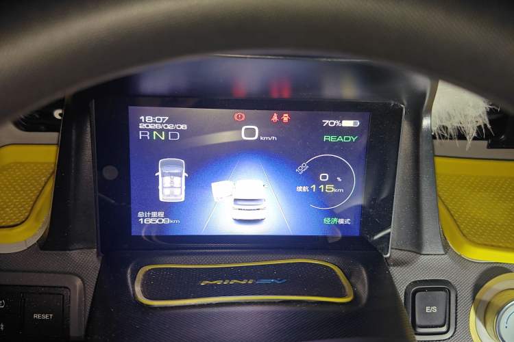 Used Wuling Hongguang MINIEV 2021 Macaron Premium Model – Lithium-NMC