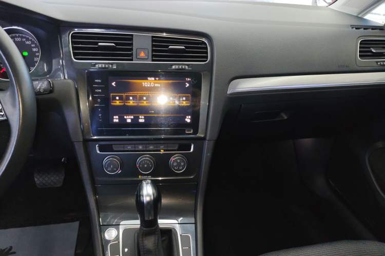 Used Volkswagen Golf 2020 Zhiai Edition 280TSI DSG Comfort Model
