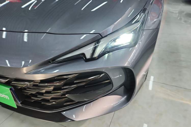 Used MG 7 2023 2.0T Automatic Hunter Luxury Edition
