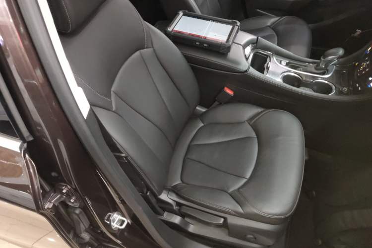 Used Buick Envision 2020 20T Two-Wheel Drive Elite Version