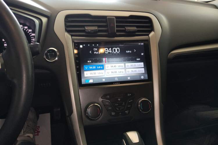 Used Ford Mondeo 2013 2.0L GTDi 200 Fashion Edition
