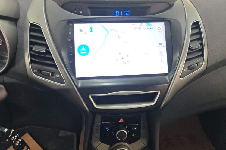 Used Hyundai Elantra 2016 1.6L Automatic Smart Version
