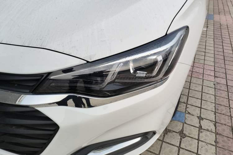 Used Chevrolet Monza 2021 320 Automatic Enjoyment Sunroof Edition
