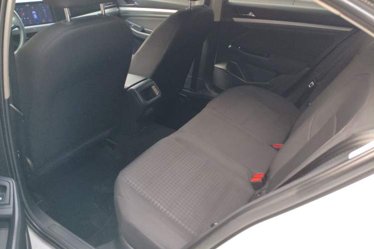 Used Volkswagen Bora 2020 1.5L Automatic Fashion Edition
