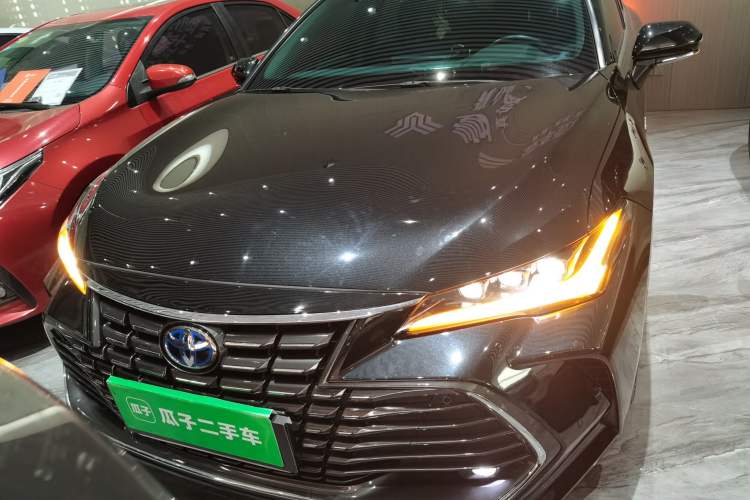 Used Toyota Avalon 2023 Dual-Engine 2.5L Luxury Edition
