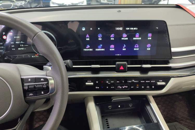 Used Kia Sportage 2023 1.5T Two-Wheel Drive Prestige Edition
