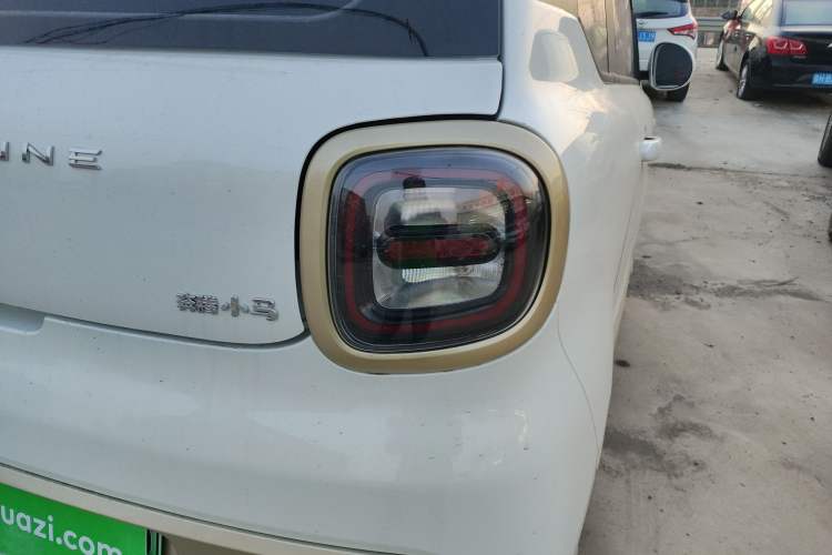 Used Bestune Pony 2025 222km Range Agile Horse
