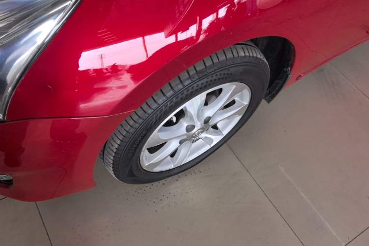 Used Nissan Tiida 2014 1.6L CVT Smart Model