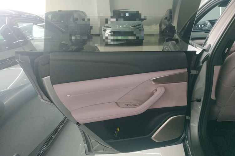 Used ONVO L60 2024 60 kWh Rear-Drive Version
