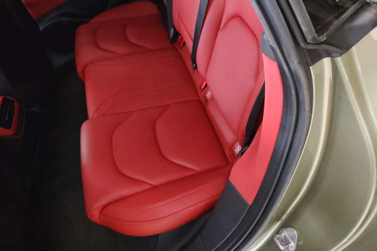 Used Xiaomi Auto SU7 2024 Rear-Drive Long-Range Intelligent Driving Version