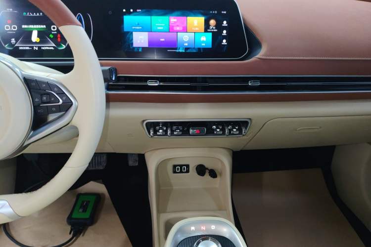 Used ORA Good Cat 2021 400km Standard Range Venus Edition Lithium Iron Phosphate