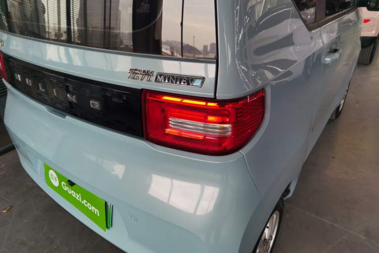Used Wuling Hongguang MINIEV 2020 Enjoyment Model Lithium Iron Phosphate
