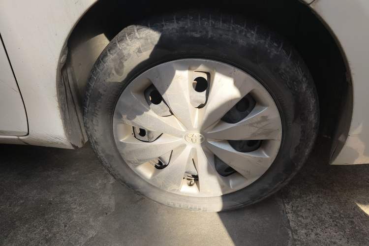 Used Toyota YARiS L 2015 1.5E Automatic Charm Edition